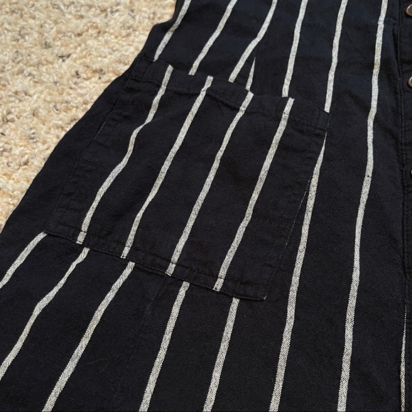 WOMEN’S BILLABONG BLACK AND WHITE DRESS - Picture 2 of 7